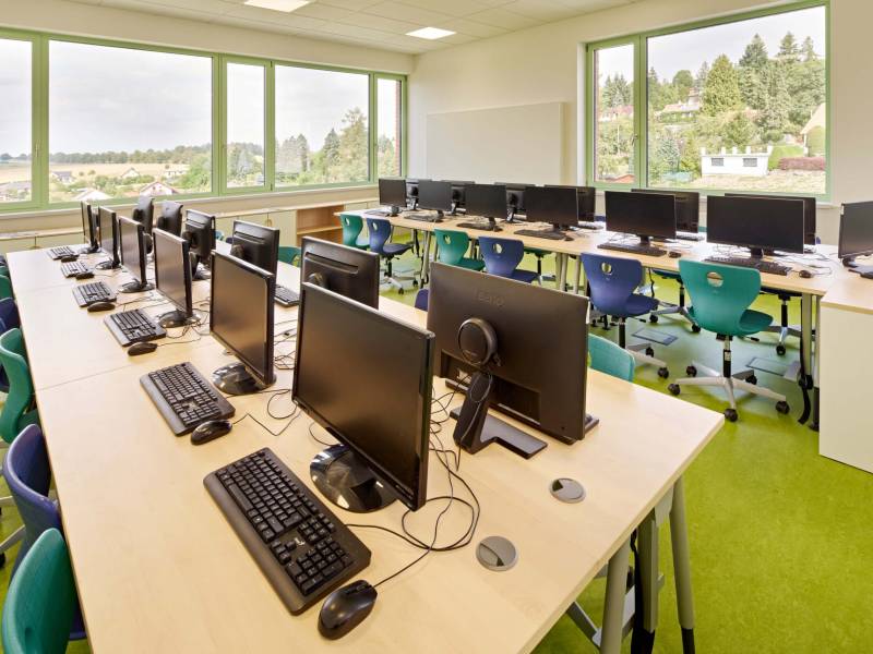My Dva - Učebna informatiky na Základní škole bratří Fričů v Ondřejově