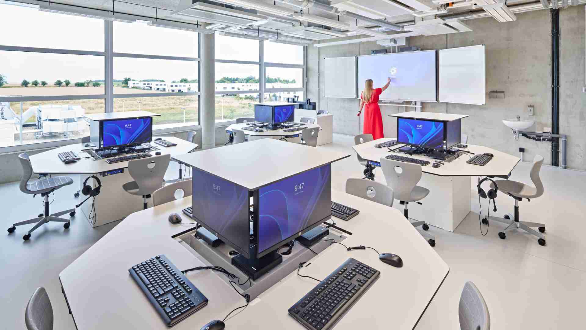 My Dva - Učebna informatiky Svazková ZŠ Panská Pole